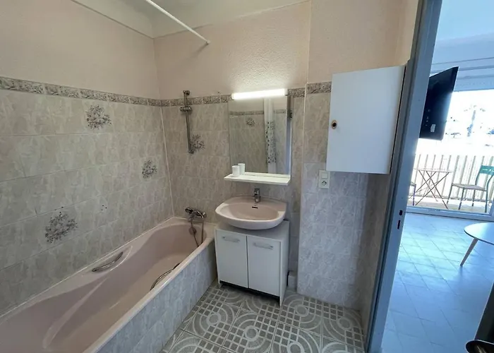 4 Pers. En Bord De Avec Balcon, Parking Et Animaux Admis à Saint-cyprien. - Fr-1-106-94 Saint-Cyprien (Pyrenees-Orientales)